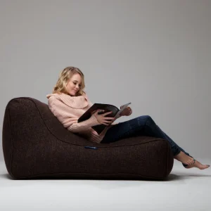 Studio Lounger-Interior